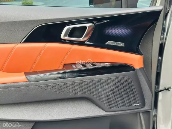 Kia Carnival 2023 - Bảo dưỡng full lịch sử hãng