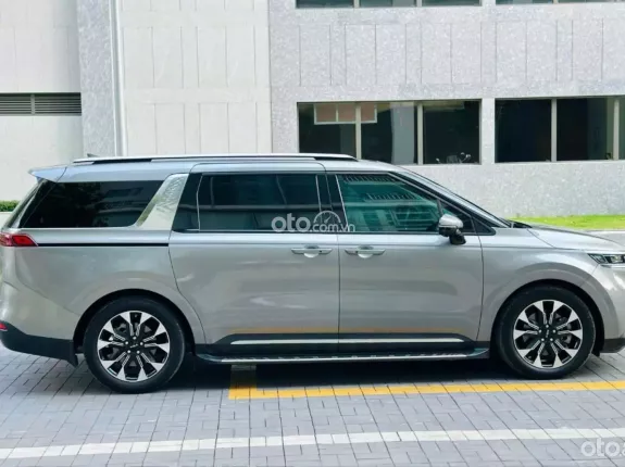 Kia Carnival 2023 - Bảo dưỡng full lịch sử hãng
