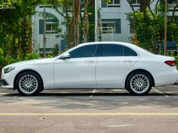 Mercedes-Benz E200 Exclusive 2021 - Mercedes E200 Exclusive 2021