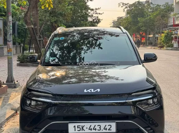 Kia Carens 1.5D Signature 2022 - 685 triệu