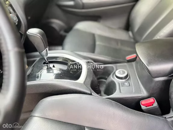 Nissan X trail 2.5 SV 4WD 2016 - Xe tốt cam kết chính hãng bảo hành 12 tháng