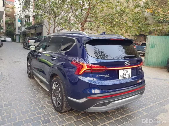 Hyundai Santa Fe 2.5 Xăng Cao cấp 2022 - Hyundai Santafe bản 2.5AT HAI CẦU sản xuất năm 2022 xe tư nhân một chủ
