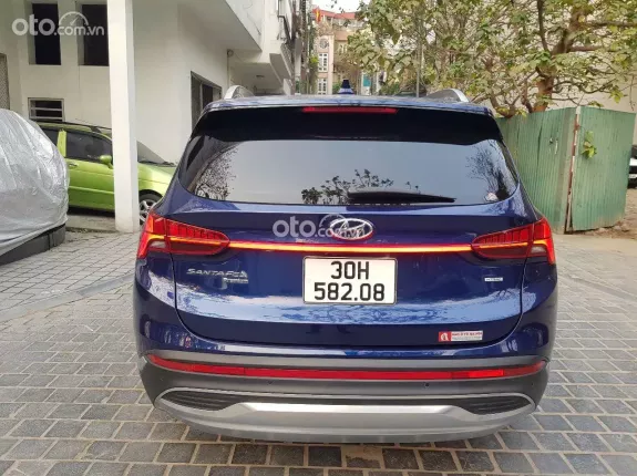 Hyundai Santa Fe 2.5 Xăng Cao cấp 2022 - Hyundai Santafe bản 2.5AT HAI CẦU sản xuất năm 2022 xe tư nhân một chủ