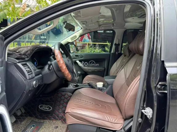 Ford Ranger 2022 - Bán tải 1 cầu số sàn đẹp không tì vết