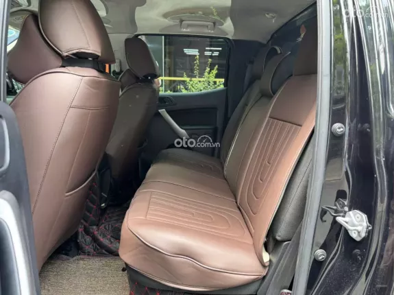 Ford Ranger 2022 - Bán tải 1 cầu số sàn đẹp không tì vết