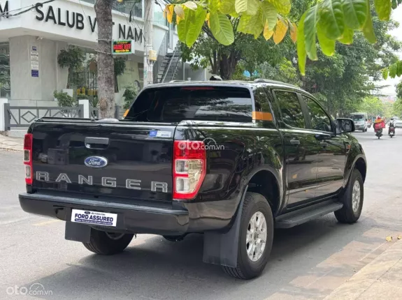 Ford Ranger 2022 - Bán tải 1 cầu số sàn đẹp không tì vết