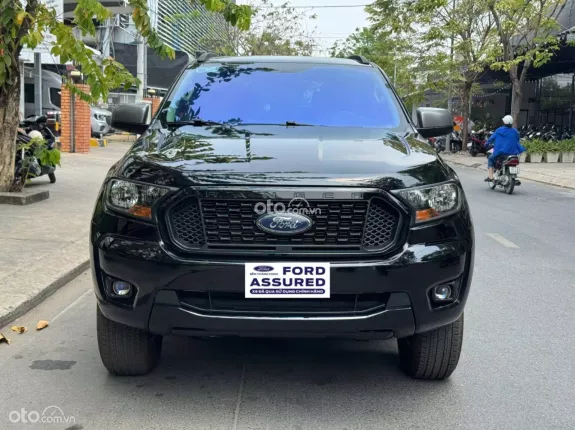 Ford Ranger 2022 - Bán tải 1 cầu số sàn đẹp không tì vết