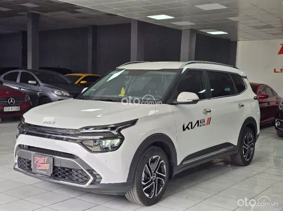 Kia Carens 1.4T Premium 2023 - Xe đẹp Như mới - Bảo dưỡng đầy đủ