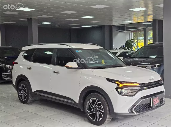 Kia Carens 1.4T Premium 2023 - Xe đẹp Như mới - Bảo dưỡng đầy đủ