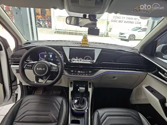 Kia Carens 1.4T Premium 2023 - Xe đẹp Như mới - Bảo dưỡng đầy đủ