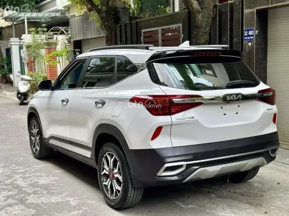 Kia Seltos 1.6 Premium 2022 - Xe Đại chất. Rất mới