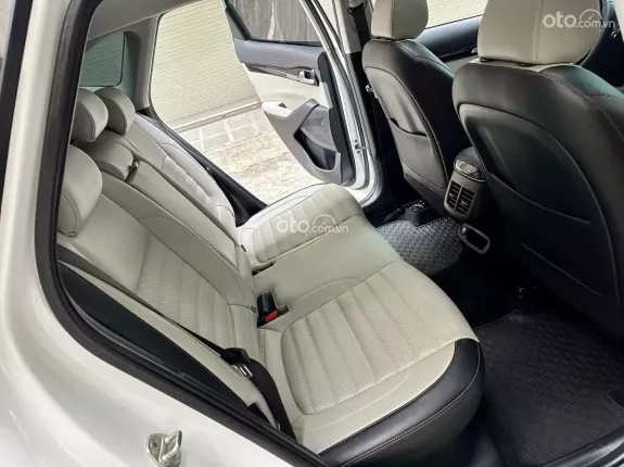 Kia Seltos 1.6 Premium 2022 - Xe Đại chất. Rất mới