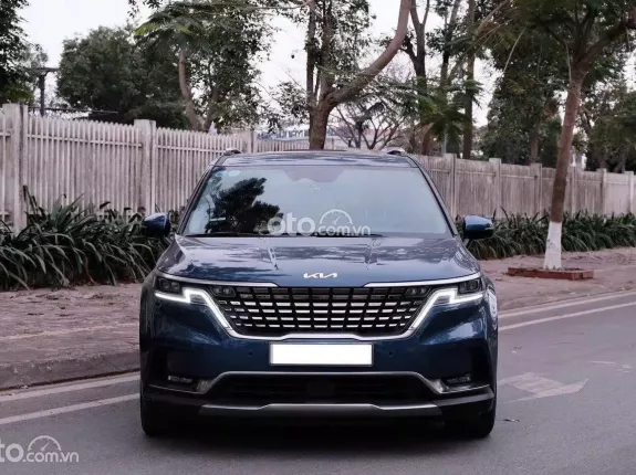 Kia Carnival 2.2D Signature 2022 - 1 tỷ 250 triệu