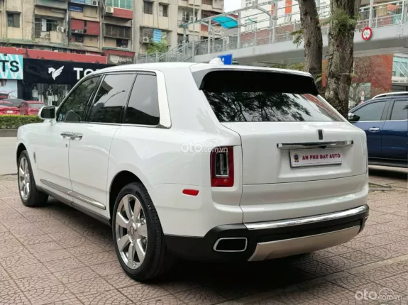 Rolls-Royce Cullinan 2019 - 11 tỷ 900 triệu