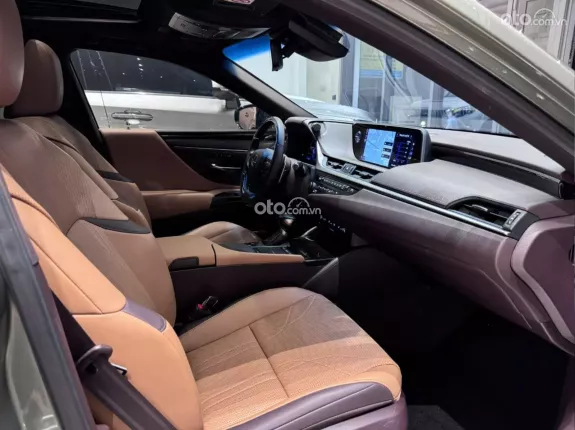 Lexus ES 250 2021 - Lexus ES 250 Model 2021