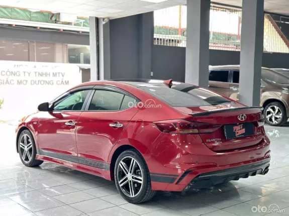 Hyundai Elantra Sport 1.6 2019 - Giá rẻ hơn thị trường