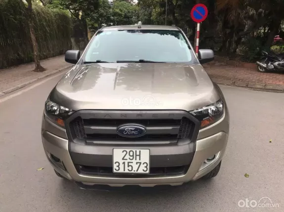 Ford Ranger XLS 2.0L 4x2 AT 2016 - Gía 420 triệu