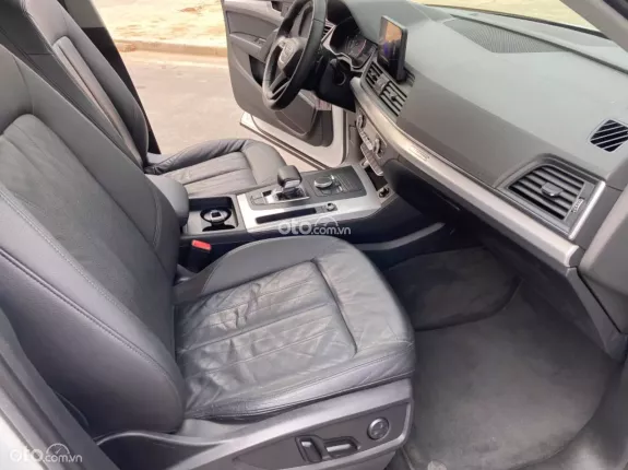 Audi Q5 2.0 TFSI Quattro 2017 - Một chủ từ đầu biển tỉnh