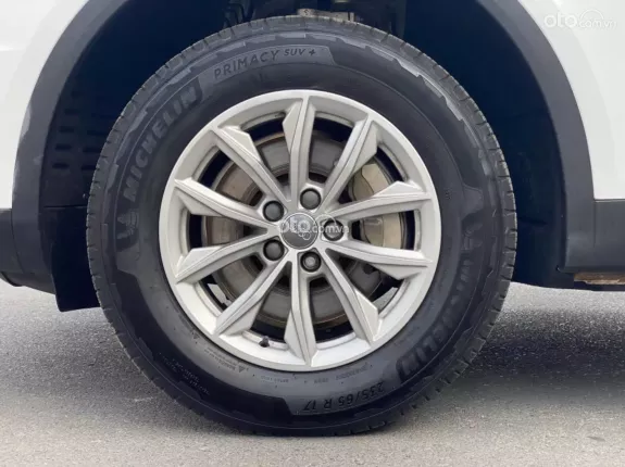 Audi Q5 2.0 TFSI Quattro 2017 - Một chủ từ đầu biển tỉnh