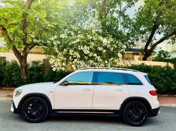 Mercedes-Benz AMG GLB 35 2021 - Xe nhập khẩu