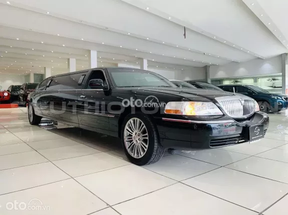 Lincoln Town car 2005 - Xe đảm bảo chất lượng cam kết không (tai nạn, đâm đụng, thủy kích ngập nước)
