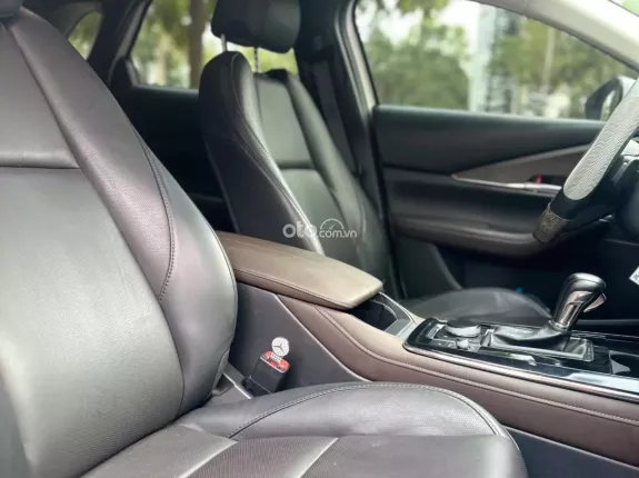 Mazda CX-30 2.0L Luxury 2023 - Cần bán Mazda CX30 2.0L Luxury sản xuất 2023 siêu lướt