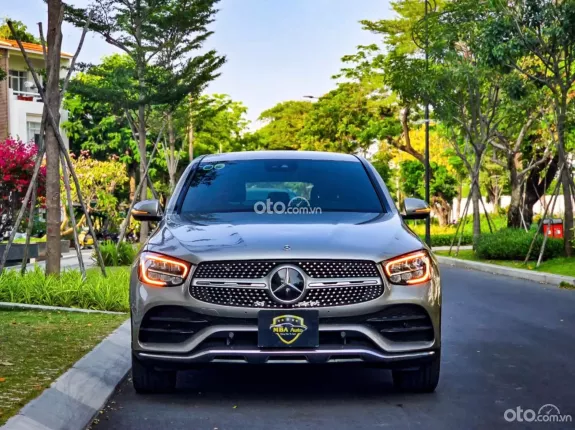 Mercedes-Benz GLC 300 4Matic Coupe 2019 - Công ty xuất hoá đơn