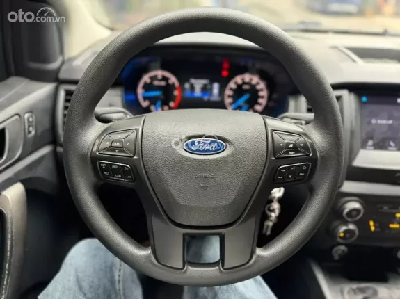 Ford Ranger XLS 2.2 4x2 MT 2019 - Ford Ranger MT 2019