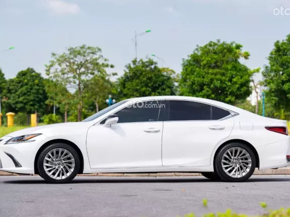Lexus ES 250 2021 - Lexus ES250 sản xuất 2021