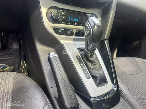 Ford Focus S 2.0AT 2013 - XE HÃNG_MÁY ÊM_BẢO DƯỠNG ĐẦY ĐỦ