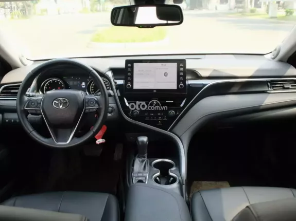 Toyota Camry 2.5Q 2021 - Cam kết không đâm đụng, ngập nước