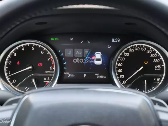 Toyota Camry 2.5Q 2021 - Cam kết không đâm đụng, ngập nước