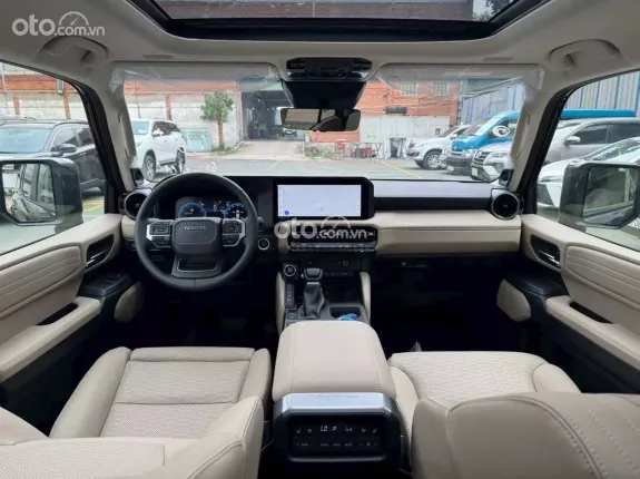 Toyota Land Cruiser Prado 2025 - Check hãng theo yêu cầu của khách hàng