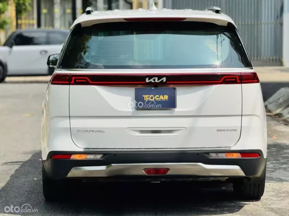 Kia Carnival 2.2D Signature 2024 - Máy dầu
