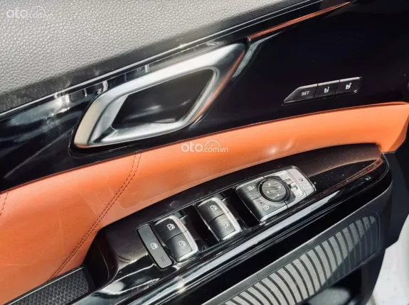 Kia Carnival 2.2D Signature 2024 - Máy dầu