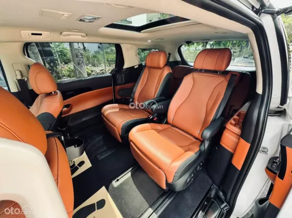 Kia Carnival 2.2D Signature 2024 - Máy dầu