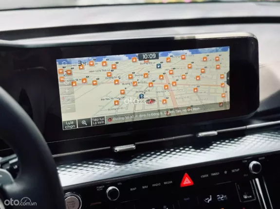 Kia Carnival 2.2D Signature 2024 - Máy dầu