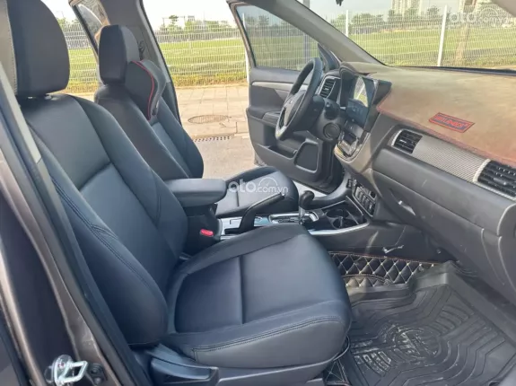 Mitsubishi Outlander 2.0 CVT 2019 - Outlander 2.0CVT 2019