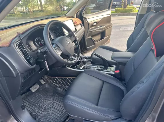 Mitsubishi Outlander 2.0 CVT 2019 - Outlander 2.0CVT 2019