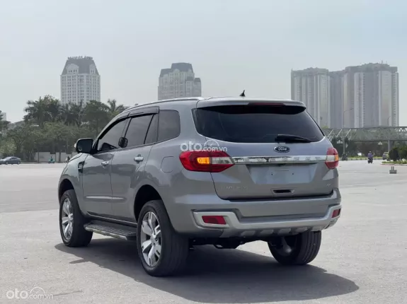 Ford Everest 3.2L 4x4 AT Titanium Plus 2016 - Hàng Cực Hiếm chỉ Hơn 100 xe toàn VN
