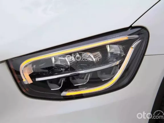 Mercedes-Benz GLC 200 V1 2022 - Xe 1 chủ mua mới từ đầu