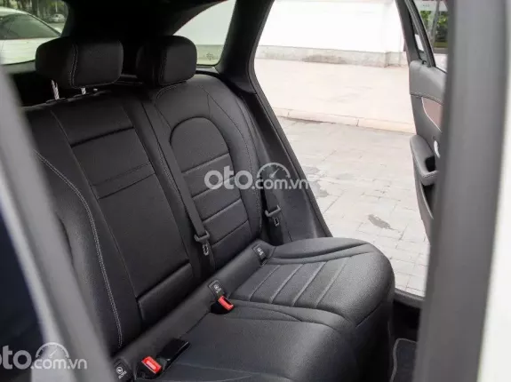 Mercedes-Benz GLC 200 V1 2022 - Xe 1 chủ mua mới từ đầu