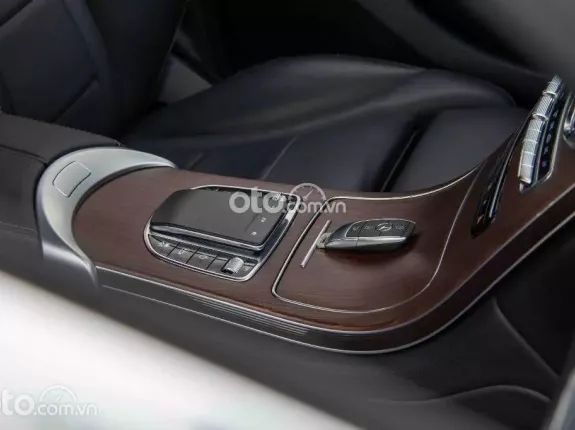 Mercedes-Benz GLC 200 V1 2022 - Xe 1 chủ mua mới từ đầu