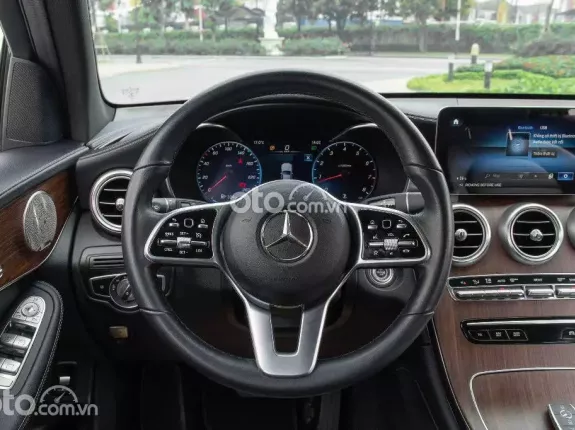 Mercedes-Benz GLC 200 V1 2022 - Xe 1 chủ mua mới từ đầu