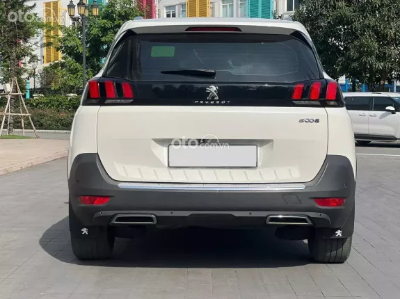 Peugeot 5008 Allure 2018 - Xe đẹp full lịch sử hãng