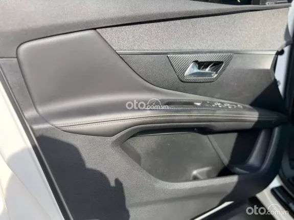 Peugeot 5008 Allure 2018 - Xe đẹp full lịch sử hãng