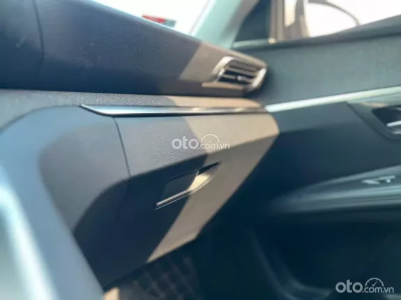 Peugeot 5008 Allure 2018 - Xe đẹp full lịch sử hãng