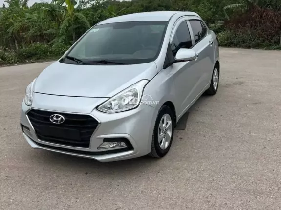 Hyundai Grand i10 Sedan 1.2 MT 2018 - Bản đủ đời 2018. Xe đại chất, không lỗi nhỏ. Máy, số, keo chỉ, thân vỏ zin tuyệt đối. Đã có m