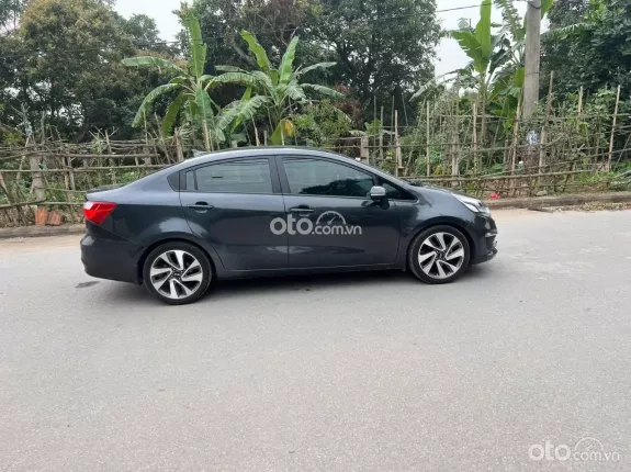 Kia Rio 1.4 AT 2015 - Sedan số tự động đời 2015, xe nhập khẩu tên tư nhân biển 30. Xe đẹp tắt nắng, zin về máy số k