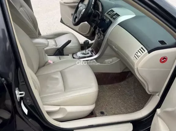Toyota Corolla Altis 1.8 G 2011 - Xe đẹp gắt, hàng độc, zin hết, máy số keo chỉ zin tuyệt đối Nội thất xuất sắc nguyên bản